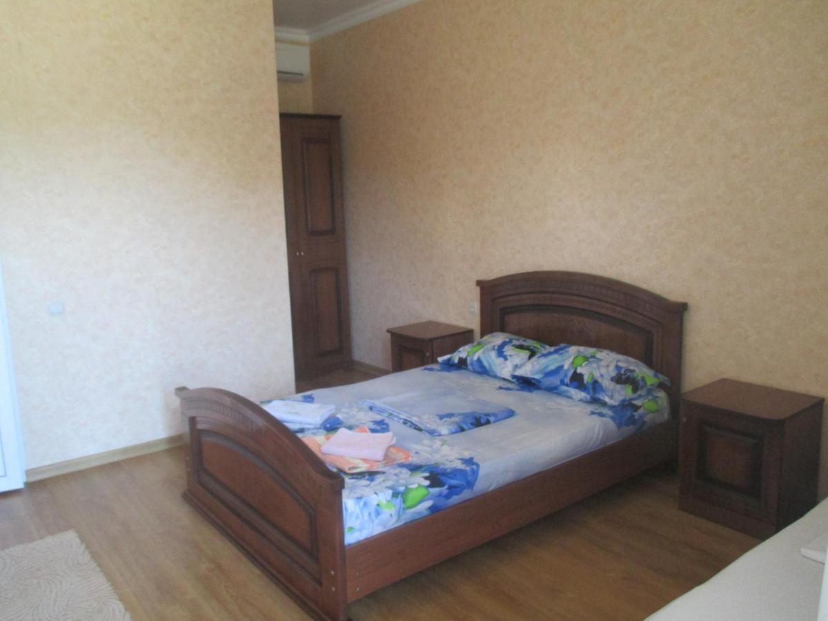 Guest House У Дедушки Самвела Alakhadzi Exterior foto