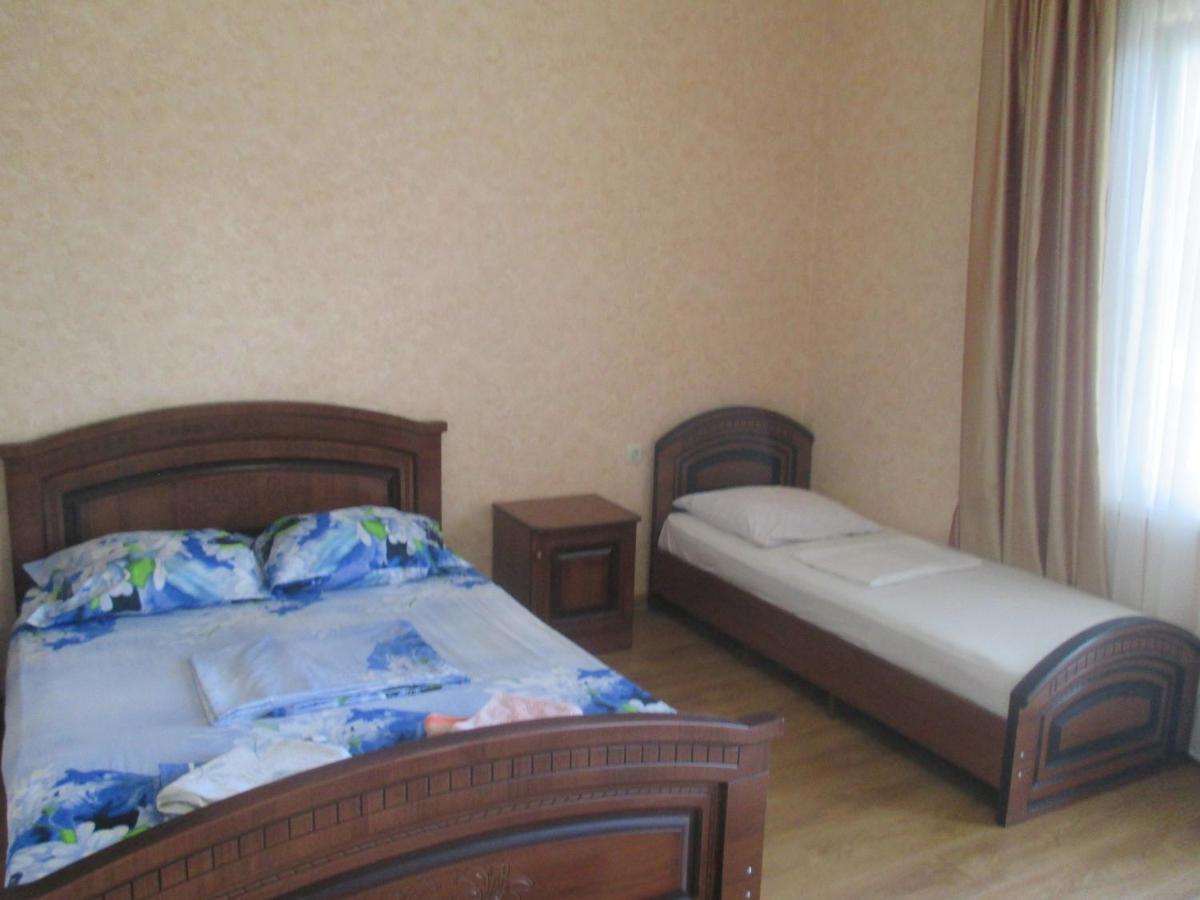 Guest House У Дедушки Самвела Alakhadzi Exterior foto
