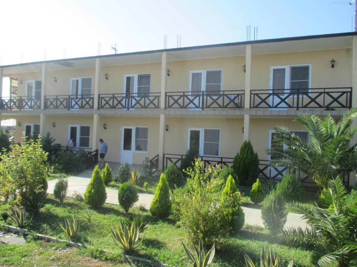 Guest House У Дедушки Самвела Alakhadzi Exterior foto